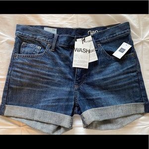 Gap 1969 Boyfriend Shorts